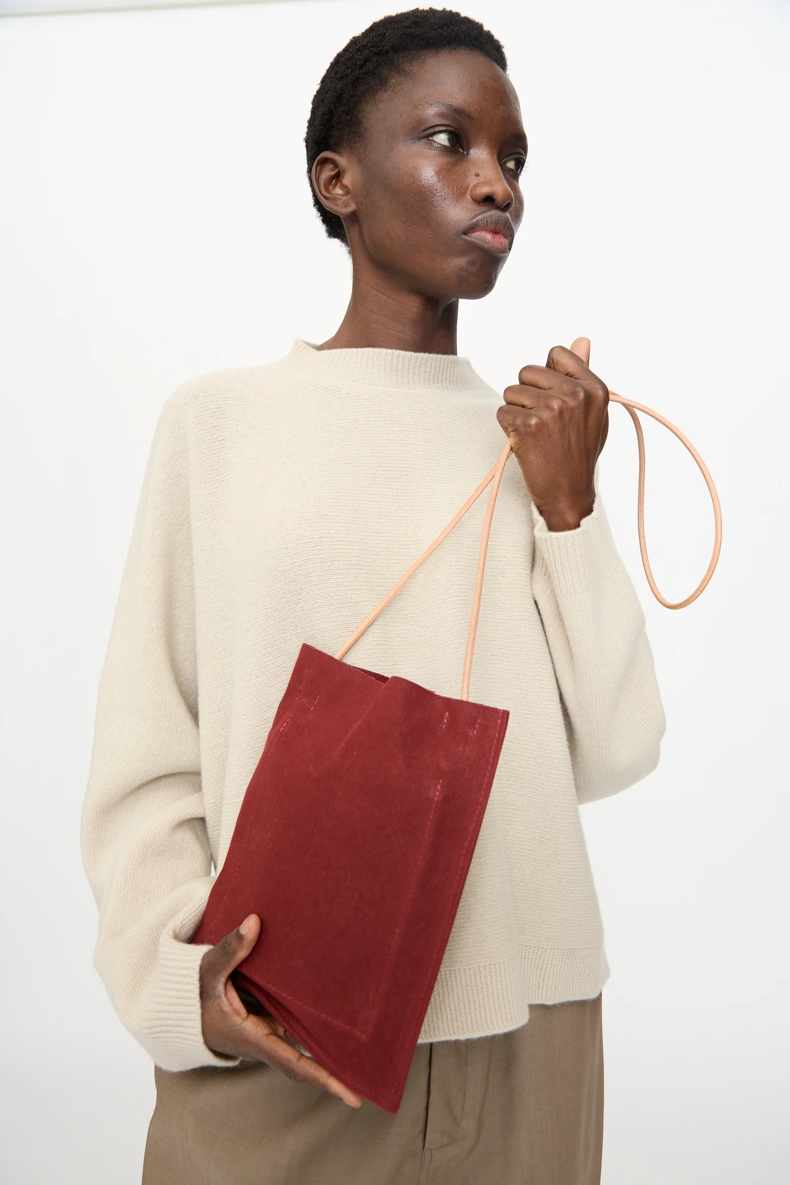 Washed Canvas Pochette in Burgundy - Image 3