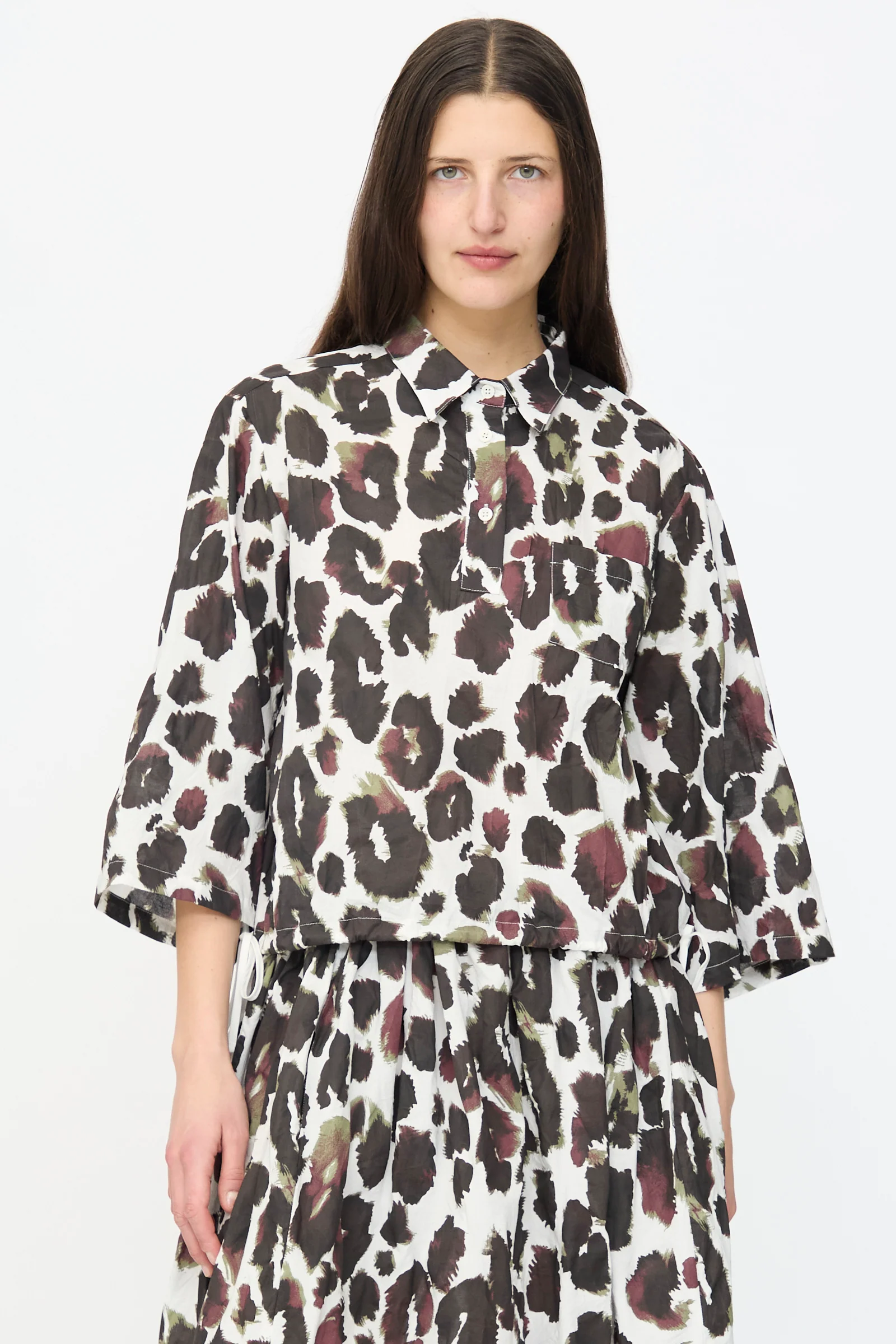 Joyeux Top in White with Print - Image 6