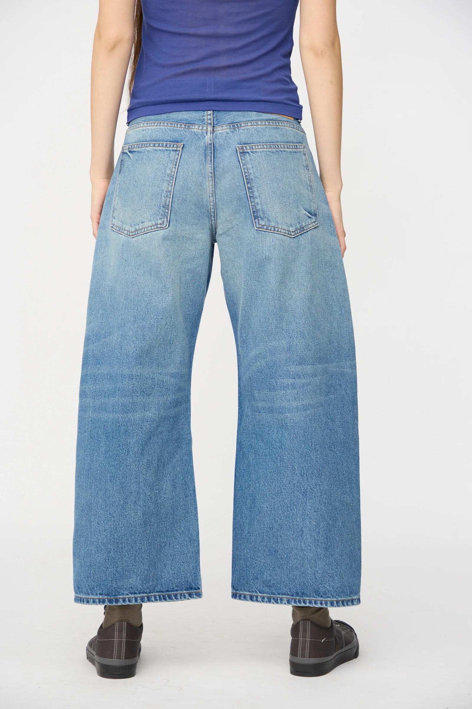 Floppy Jean in Charley Wash - Image 6