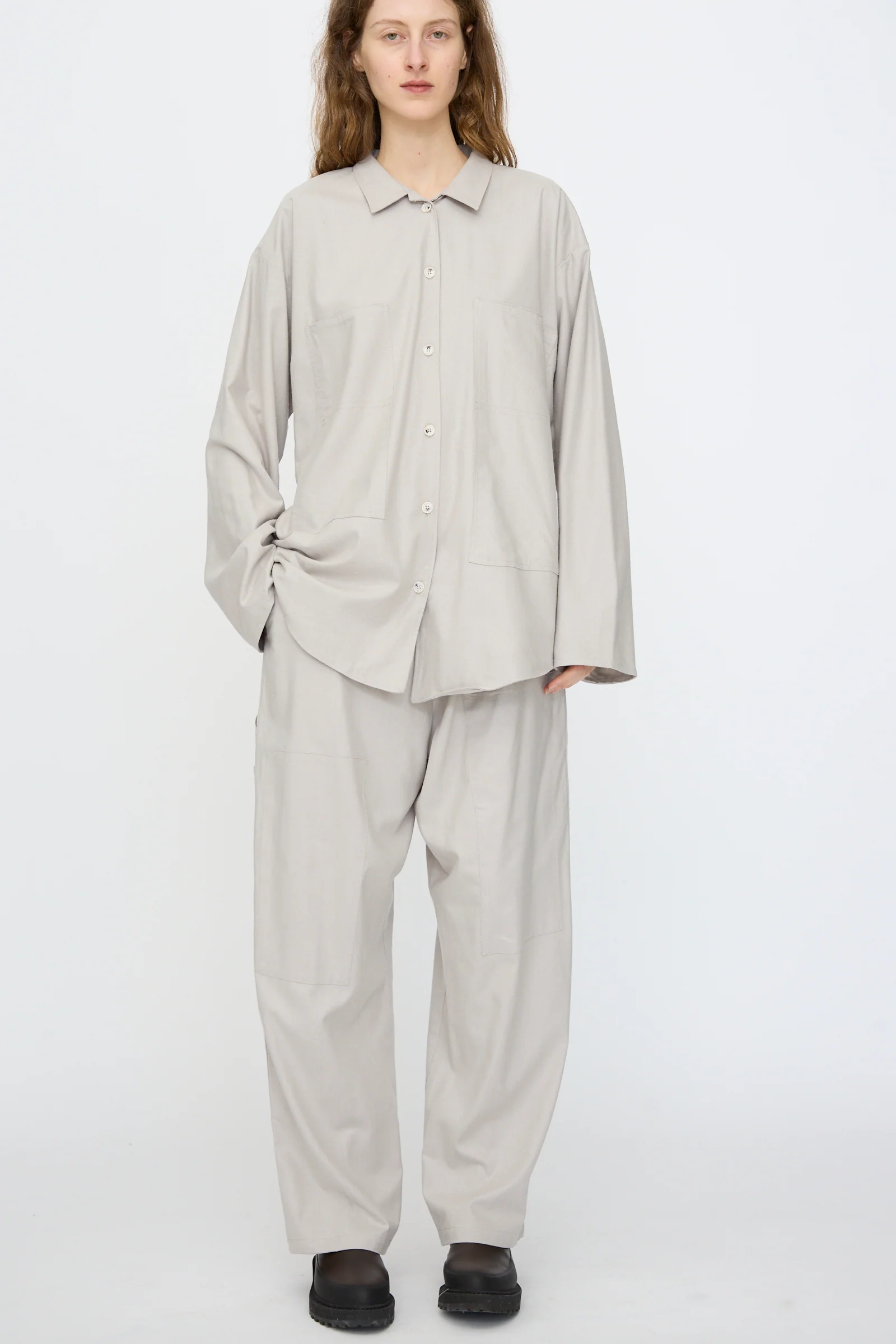 Wild Silk Gren Pant in Prun Grey - Image 4