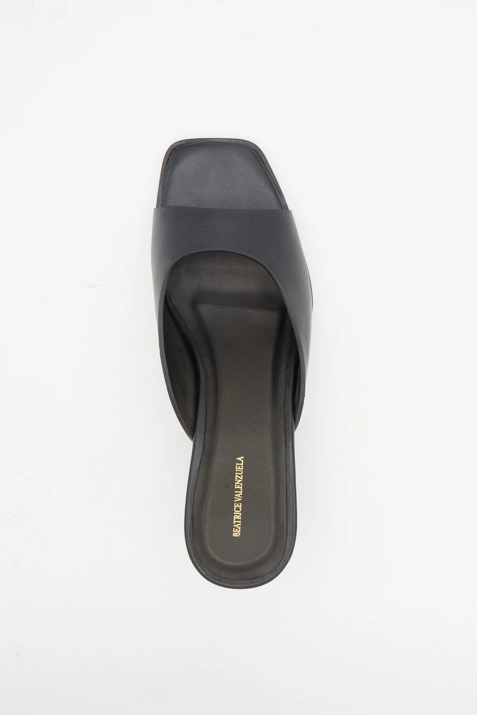 Moderna Wedge Sandal in Black - Image 4