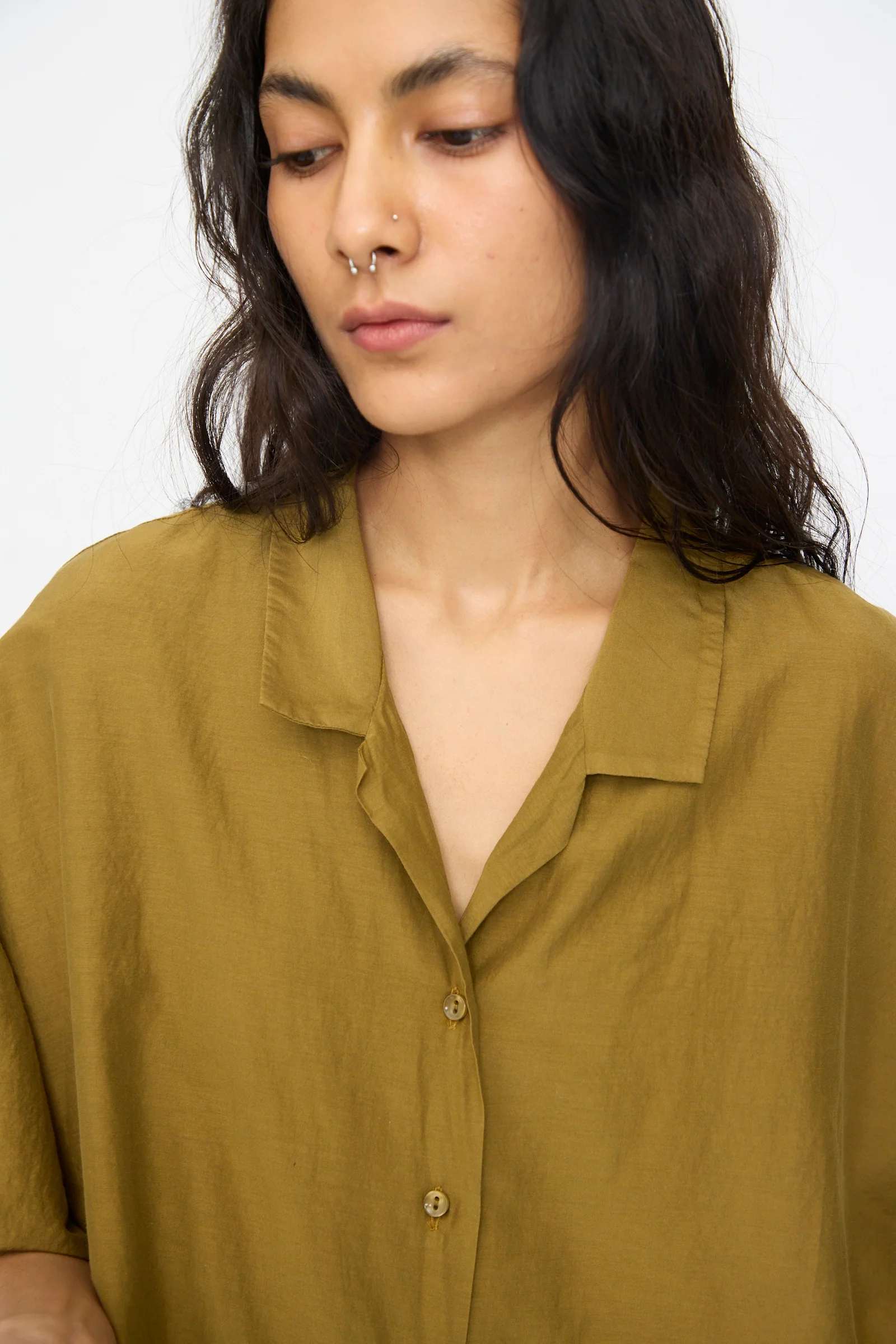 Cropped Shirt in Dark Olive - Image 3