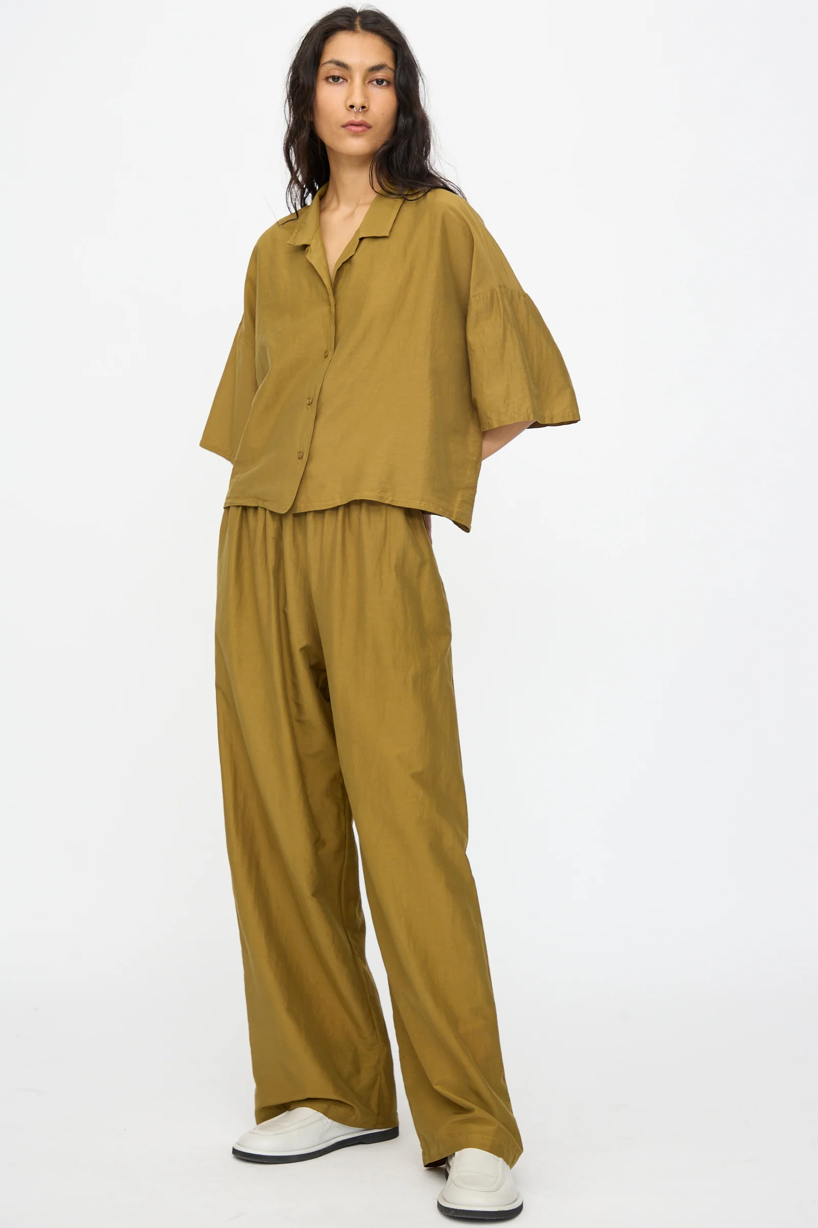 Straight Pants in Dark Olive - Image 4