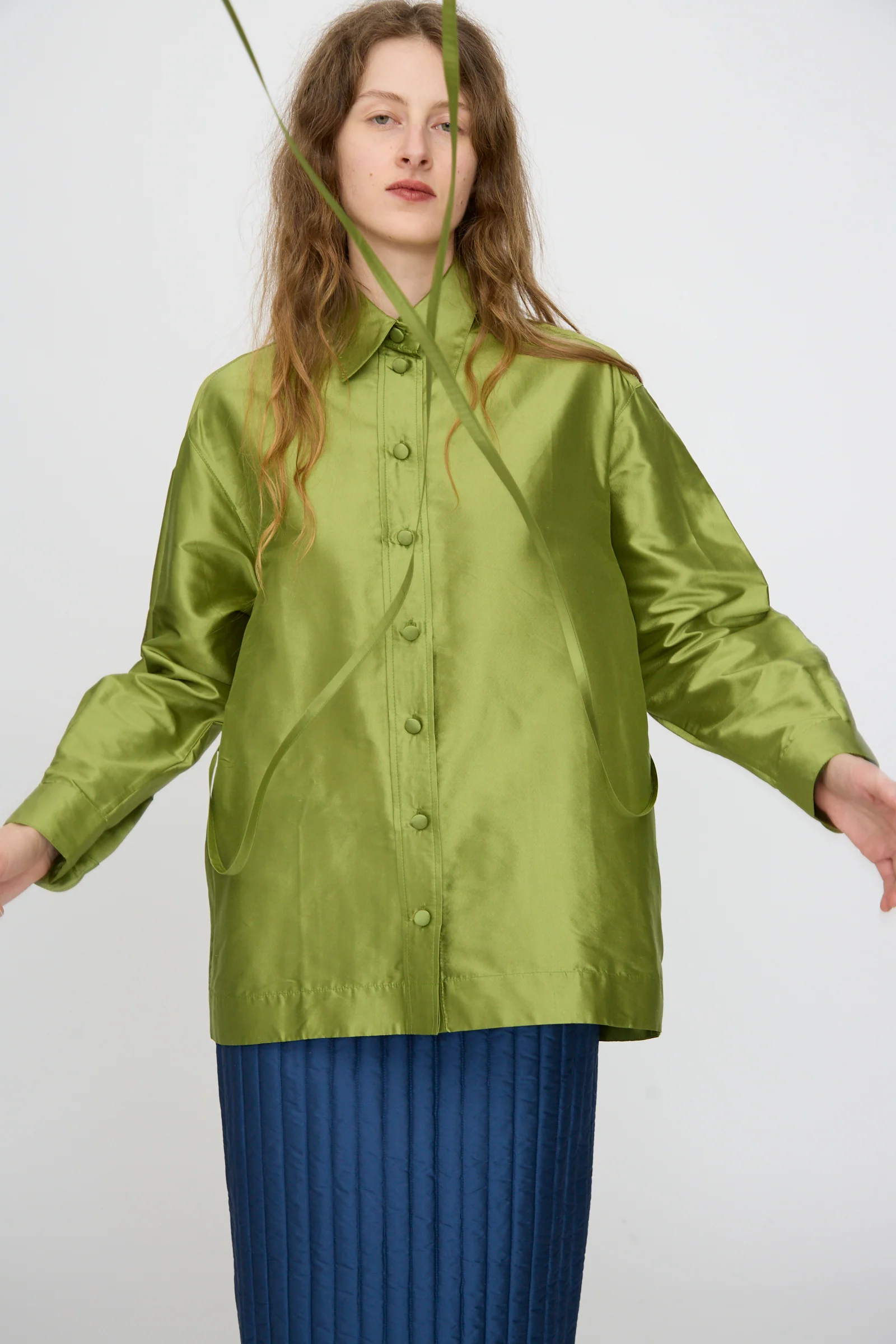 Silk Dupion June Shirt in Apple - Image 6