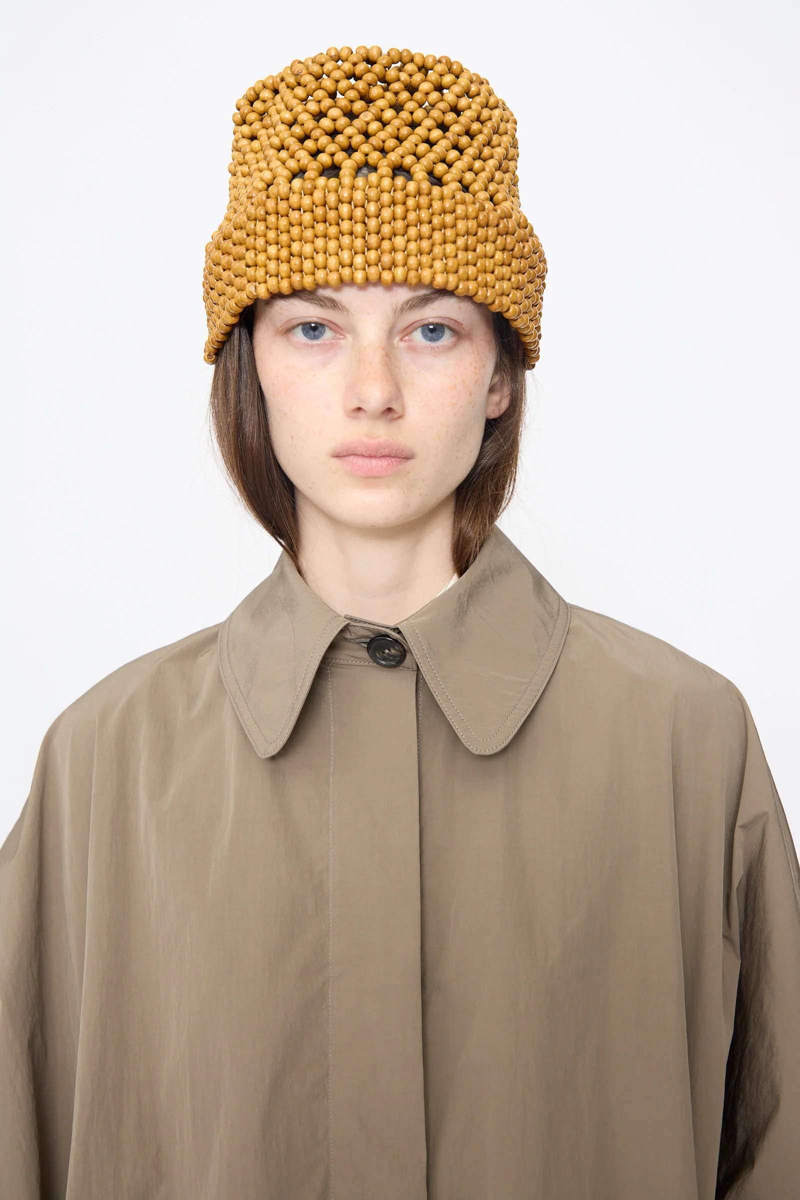 Batwing Trench in Vetiver - Image 3