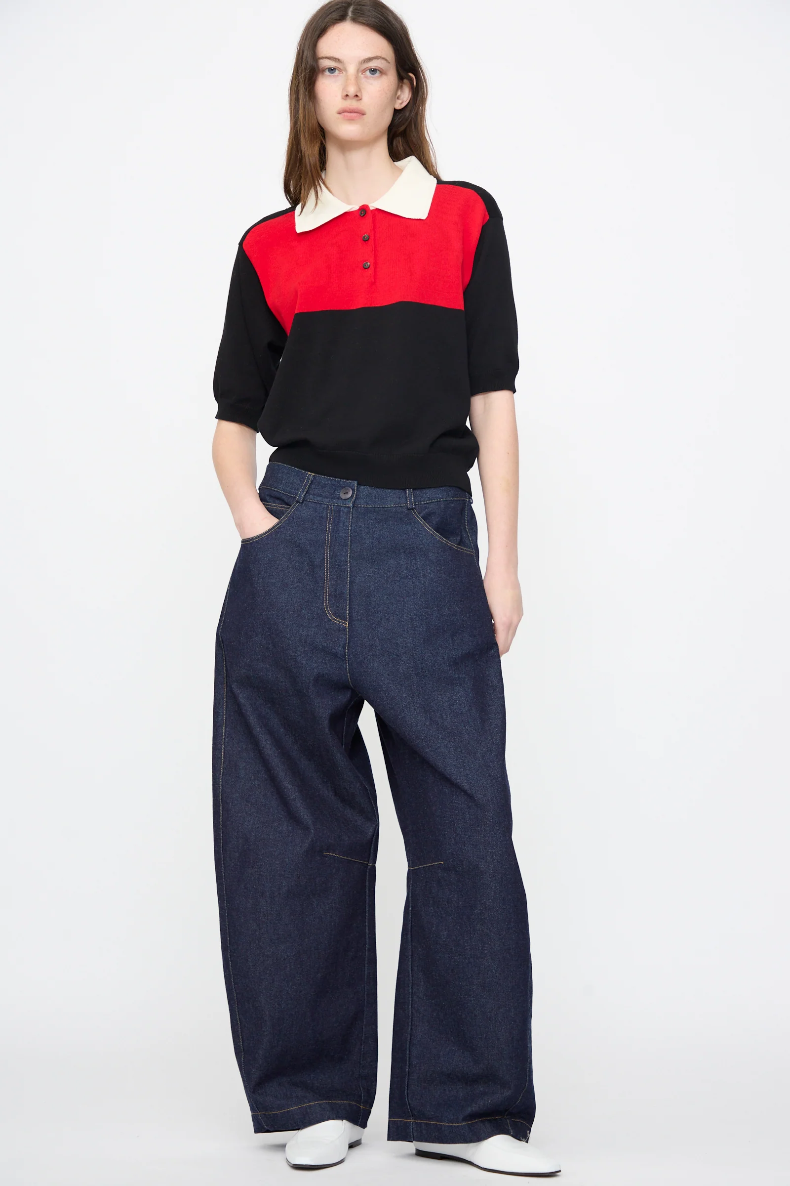 Curved Baggy Jeans in Denim - Image 5