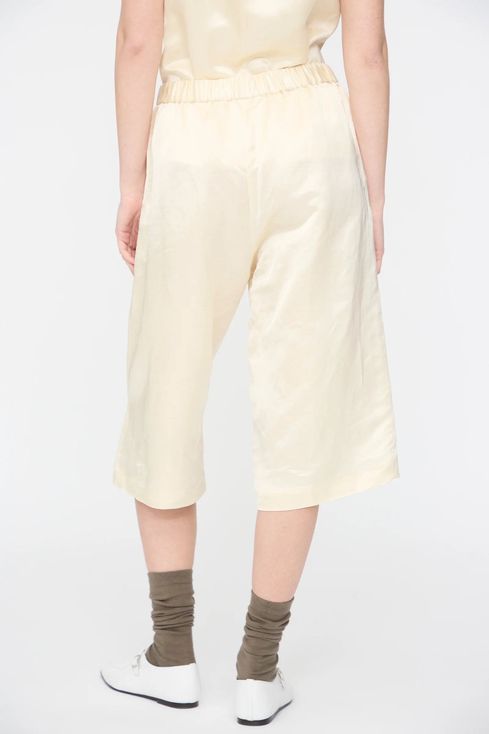 Satin Capri Pants in Off White - Image 6