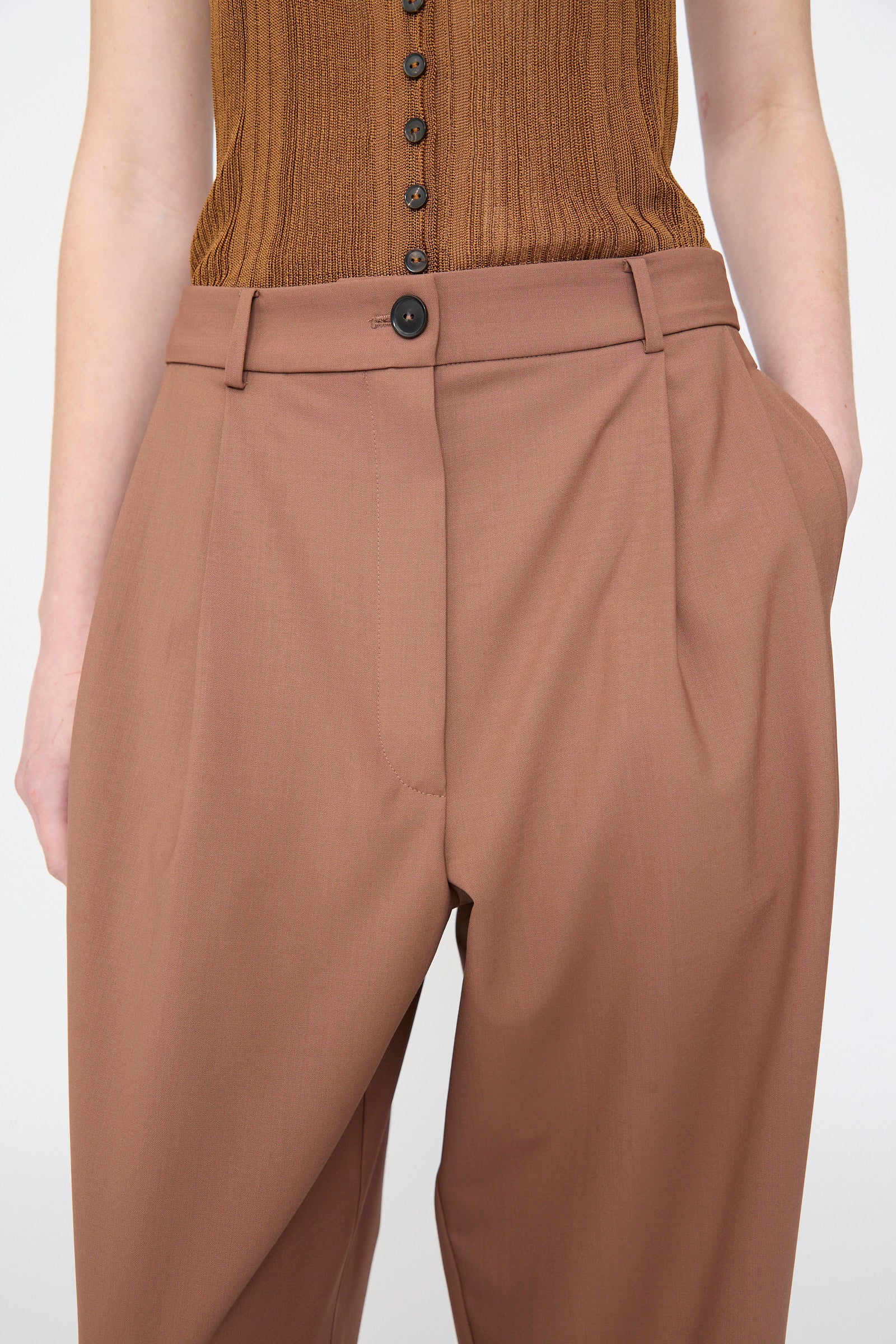 Tailored Masculine Pant in Clove - Image 3