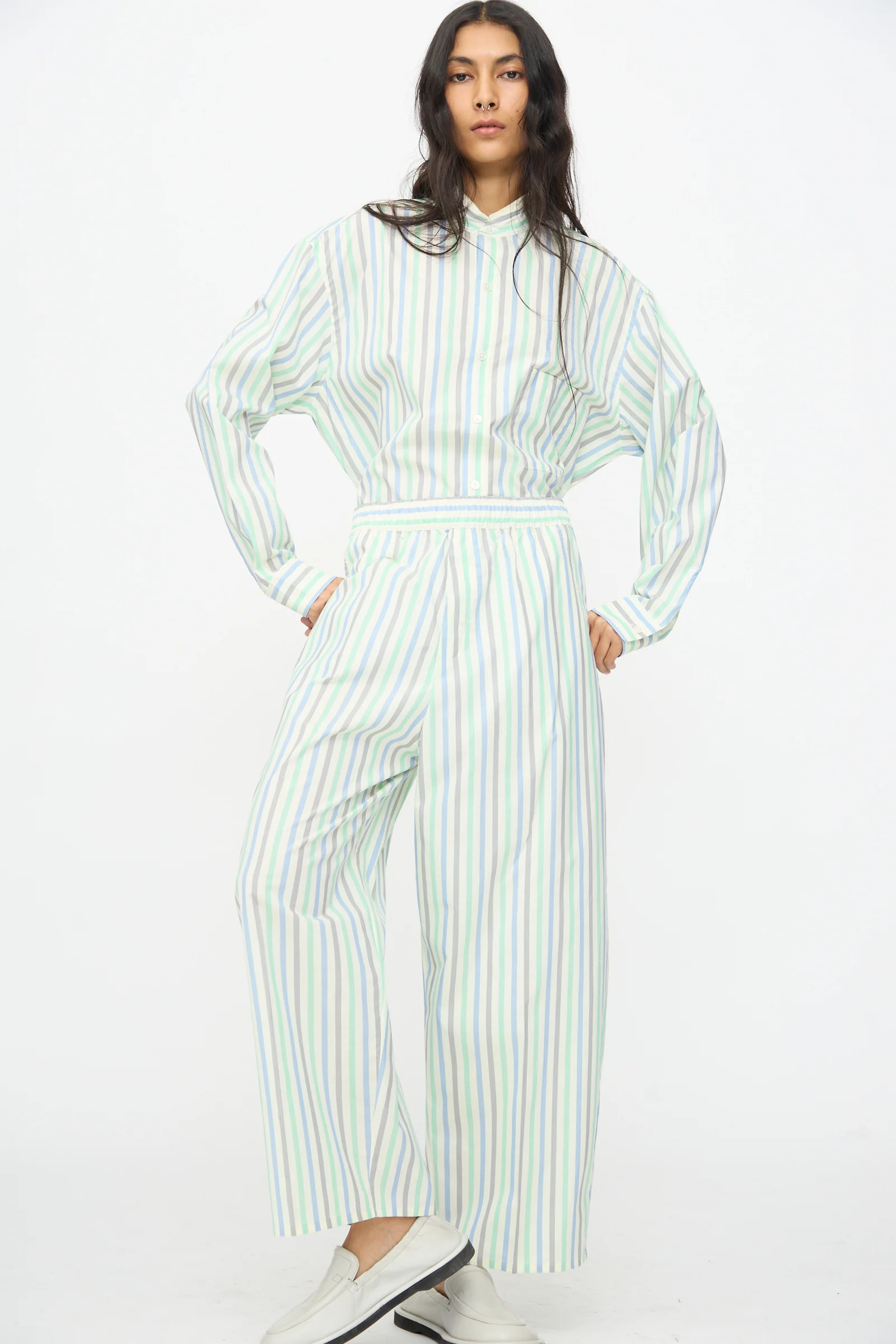 Oversized Pyjama Pants in Striped Pastel Green
