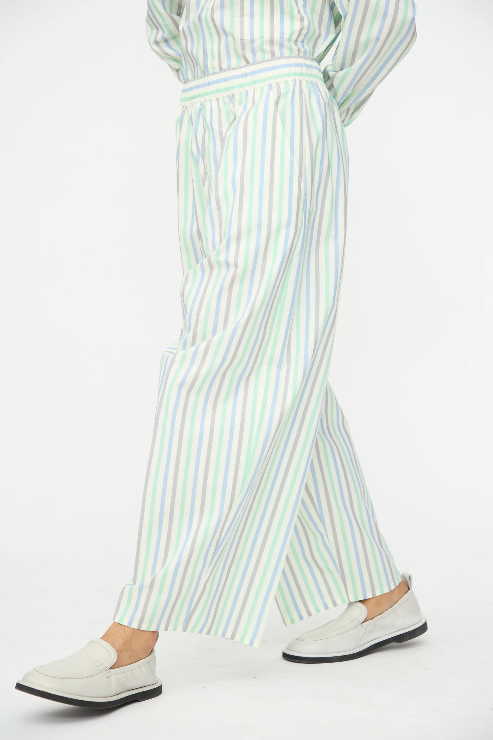 Oversized Pyjama Pants in Striped Pastel Green - Image 5