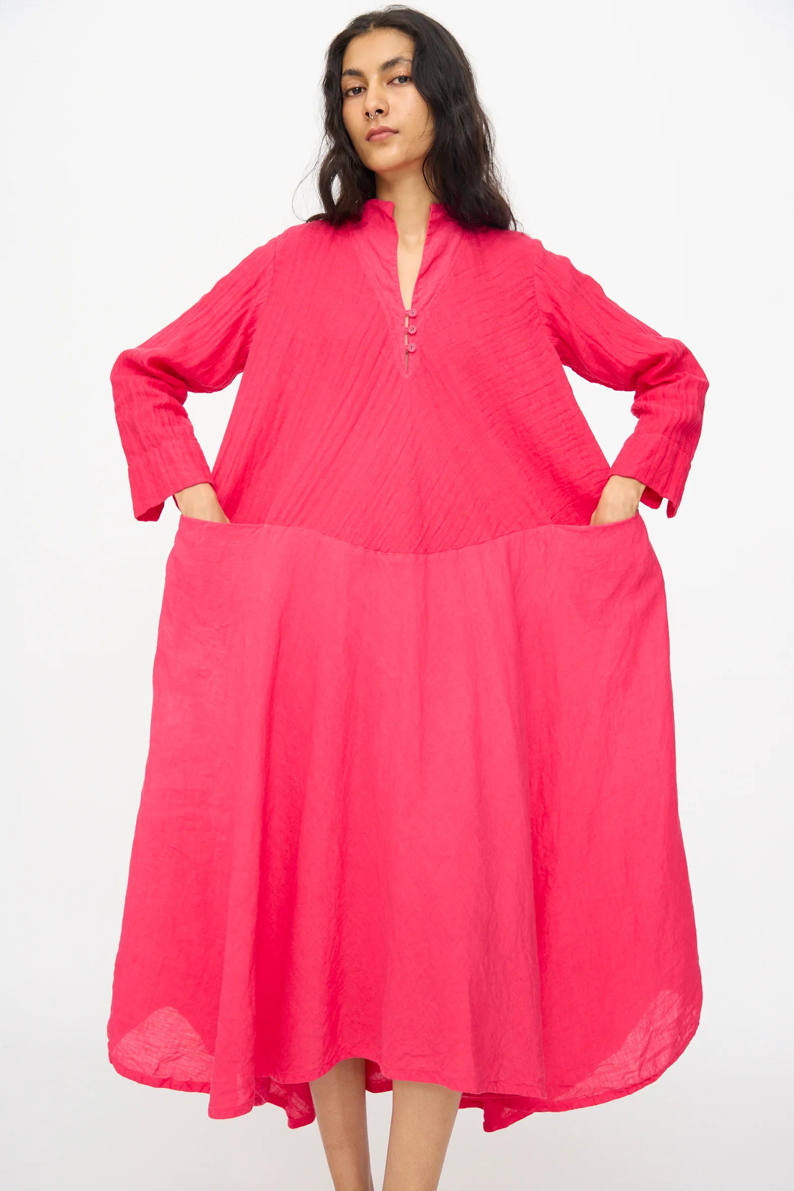 Cotton Linen Robe de Femme de Chambre in Cherry Red - Image 4