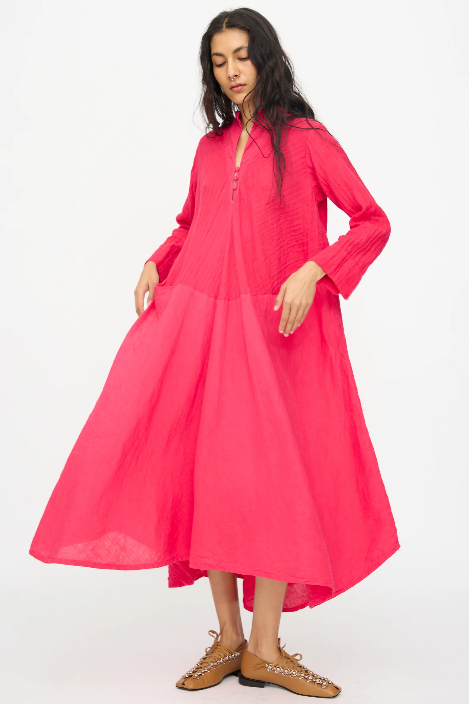 Cotton Linen Robe de Femme de Chambre in Cherry Red - Image 5