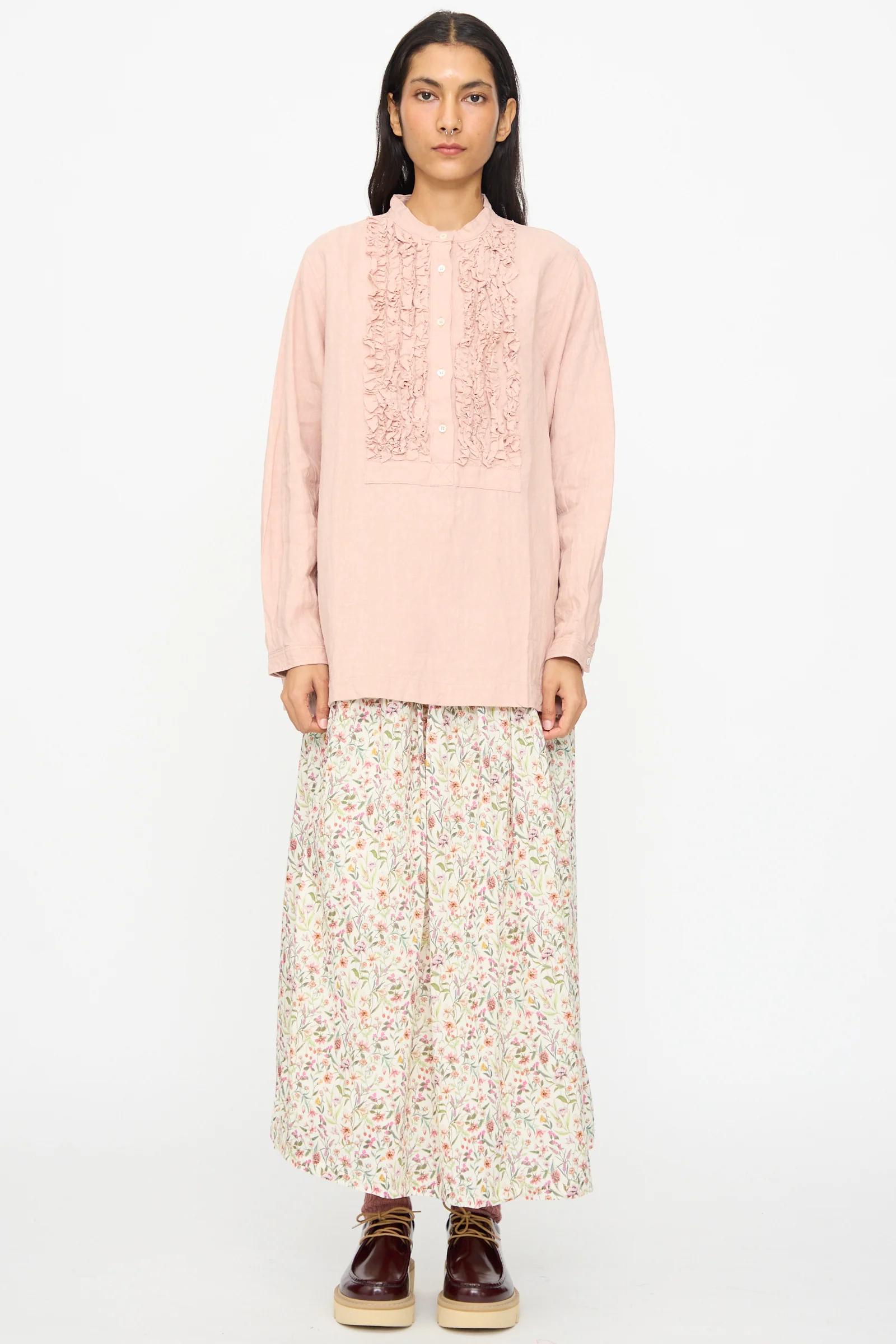 French Linen Shirt in Pink - Image 2