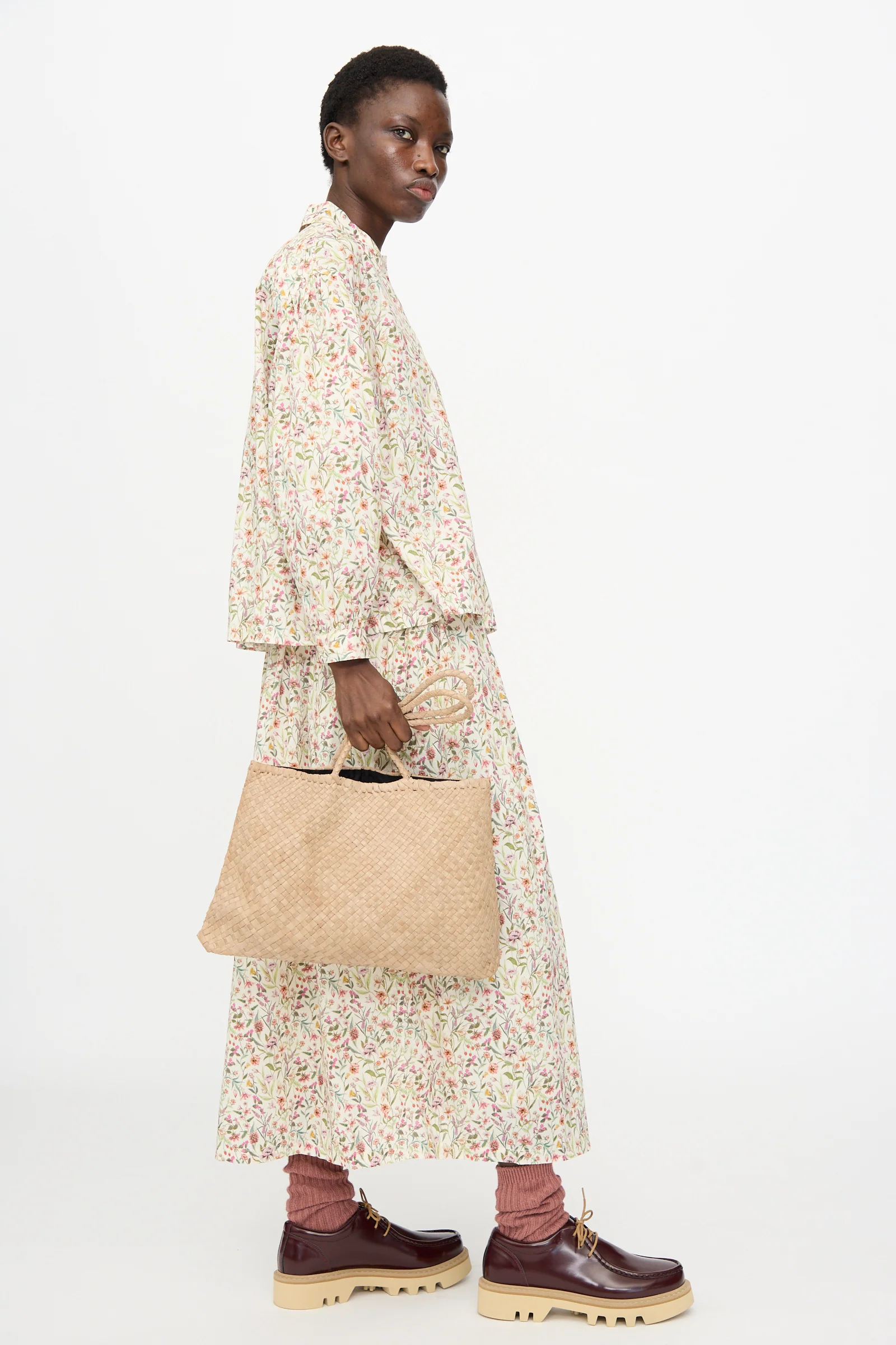 Leather Tote Bag in Greige - Image 5