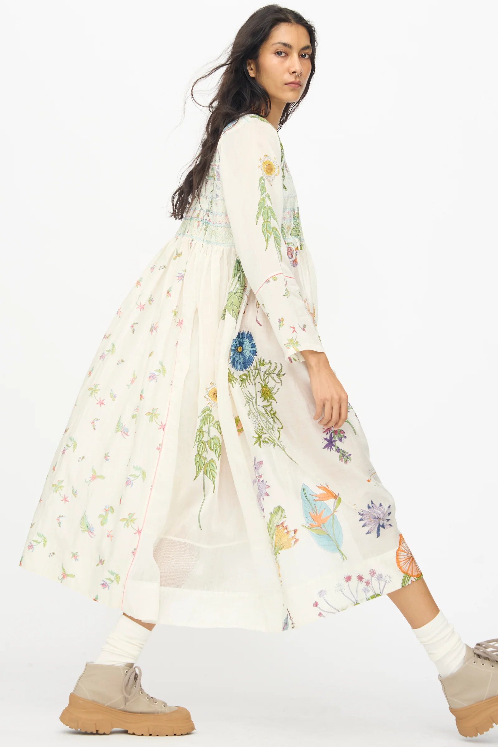 Cotton Silk Blockprint Nazma Dress in White - Image 4