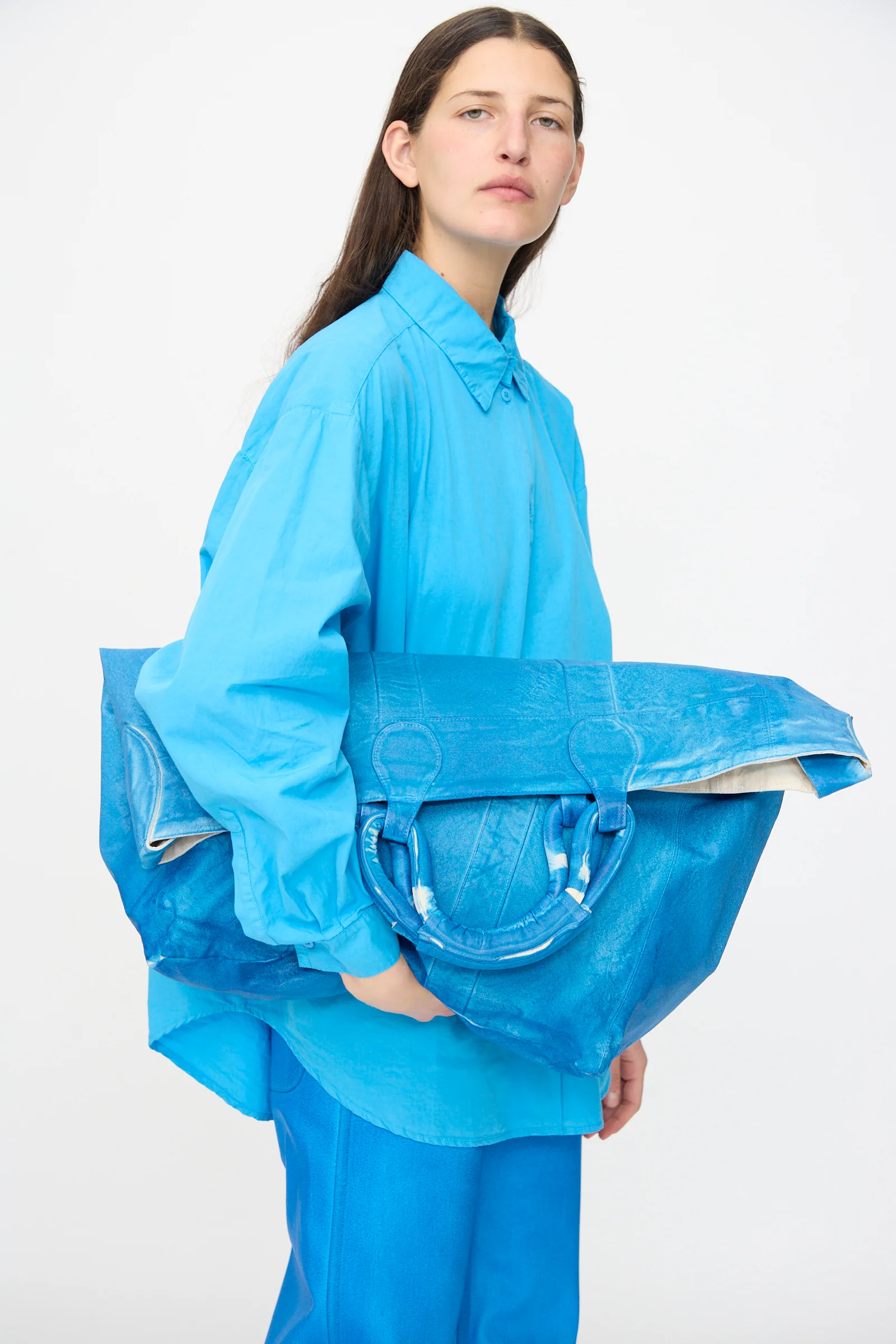 Canvas Big Bag in Electric Blue Lacquer - Image 5