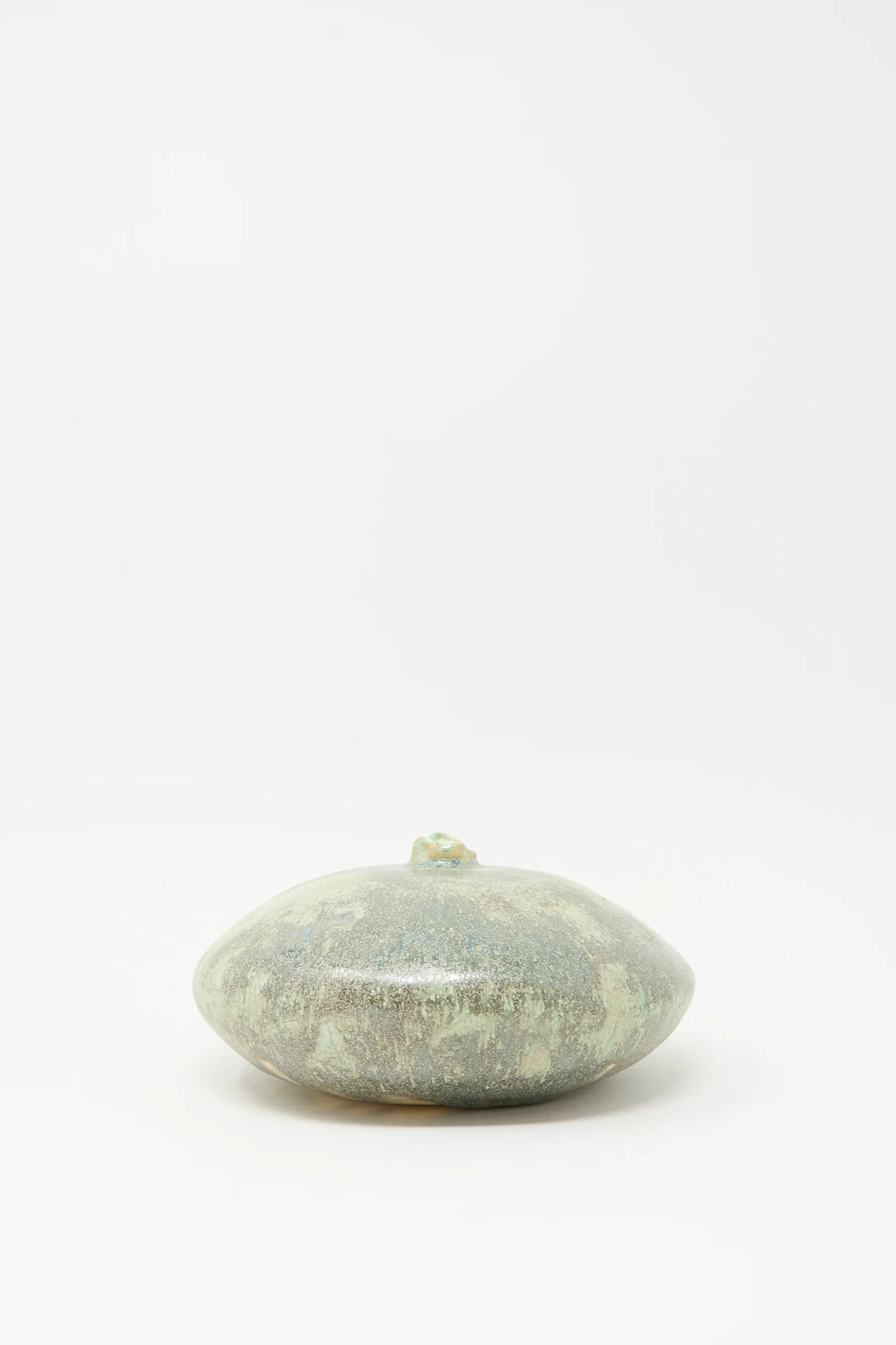 Doyle Vase in Lichen - Image 3