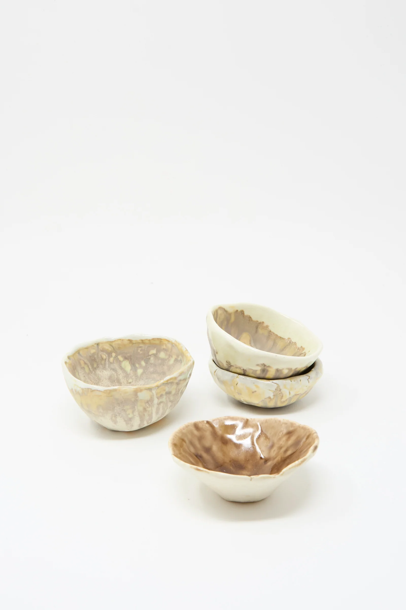 Small Pinched Bowl in Brown