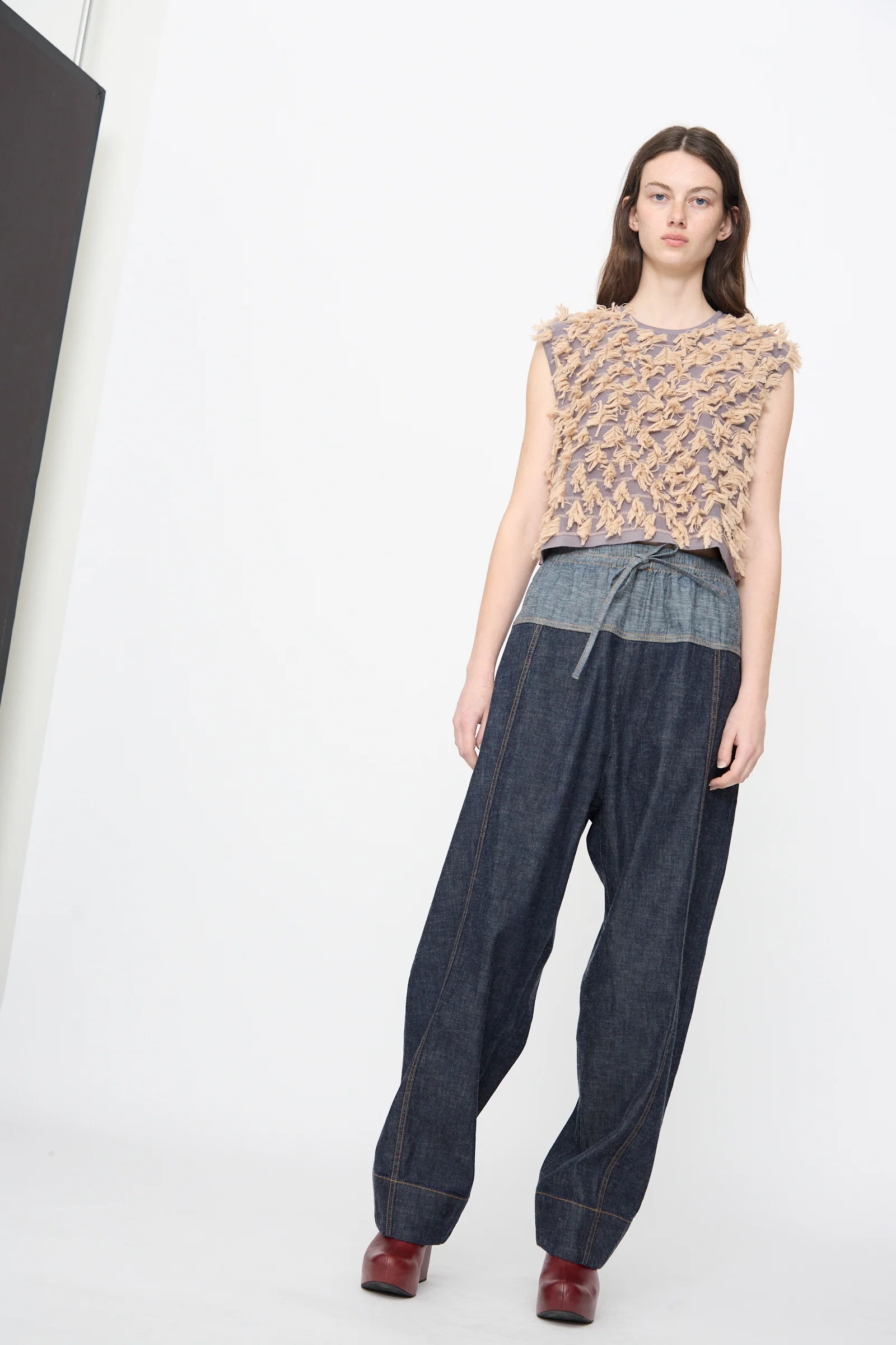 Ennu Pant in Indigo - Image 4