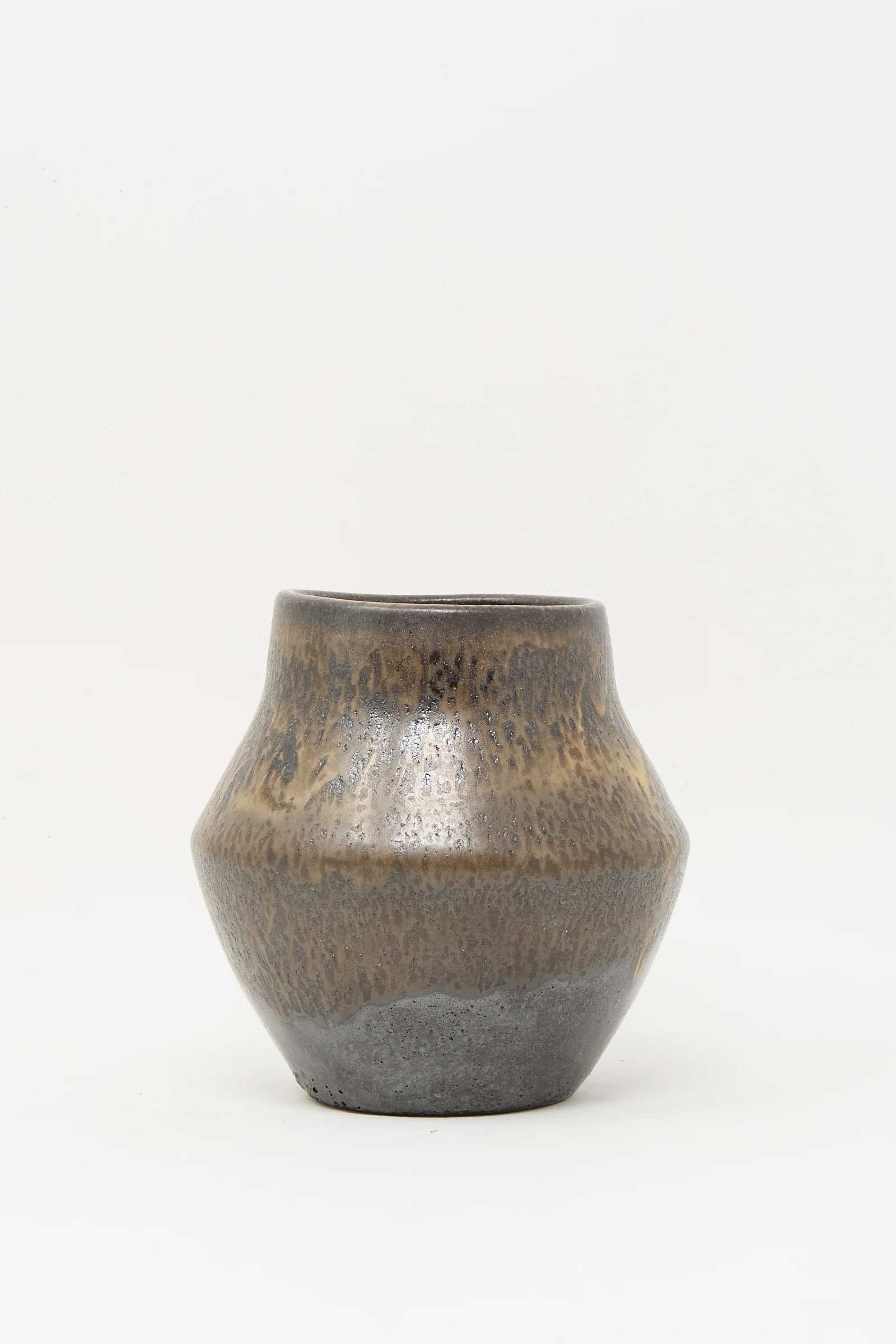 Small Sap Vase in Black I