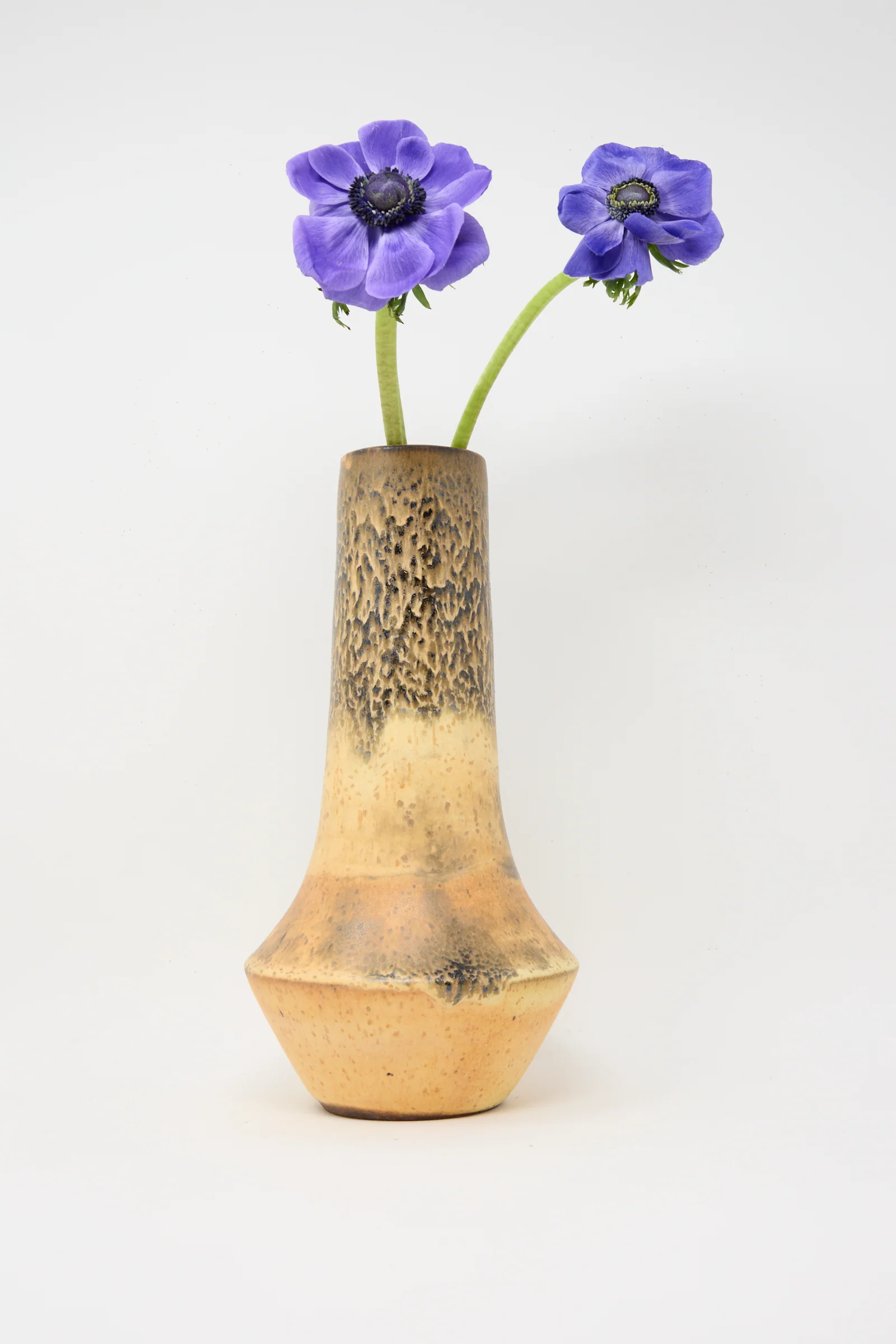 Tall Variegated Vase in Black and Brown - Image 2
