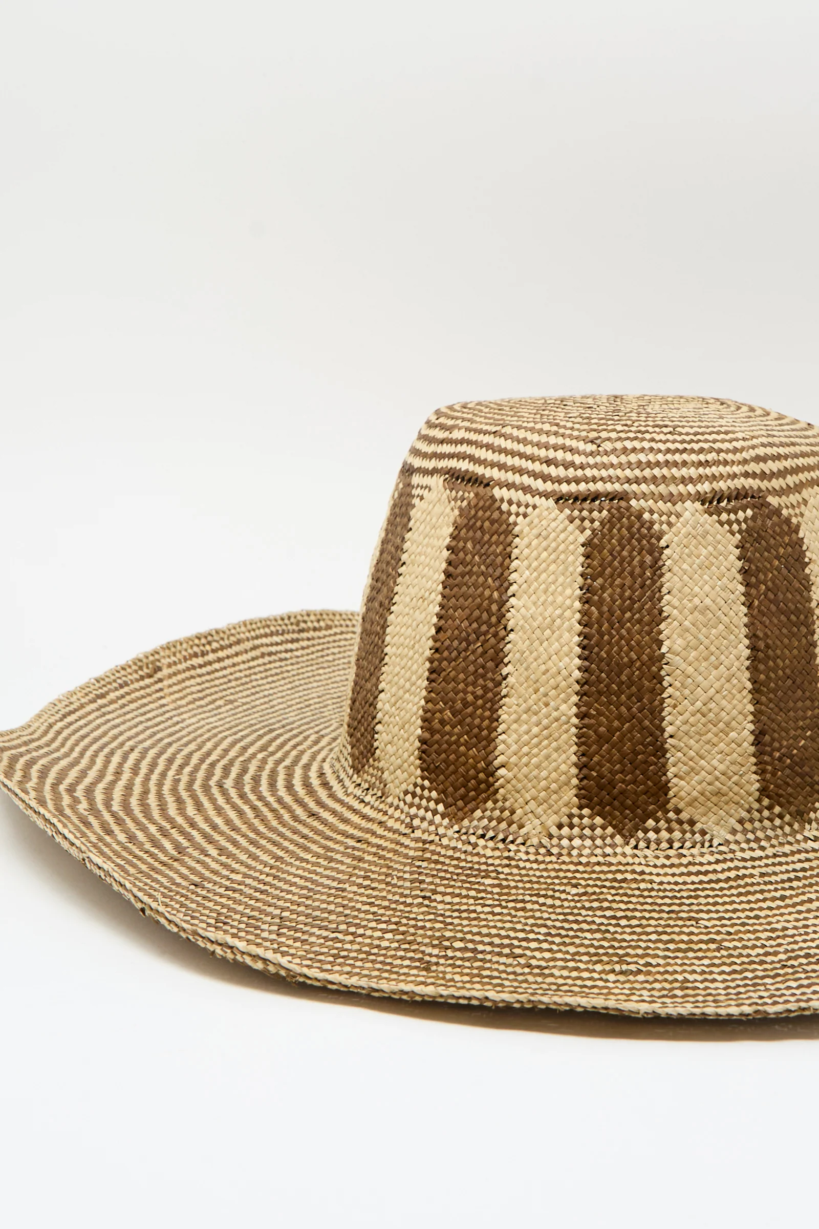 Straw Beghe Lai Hat in Natural Stripes - Image 2