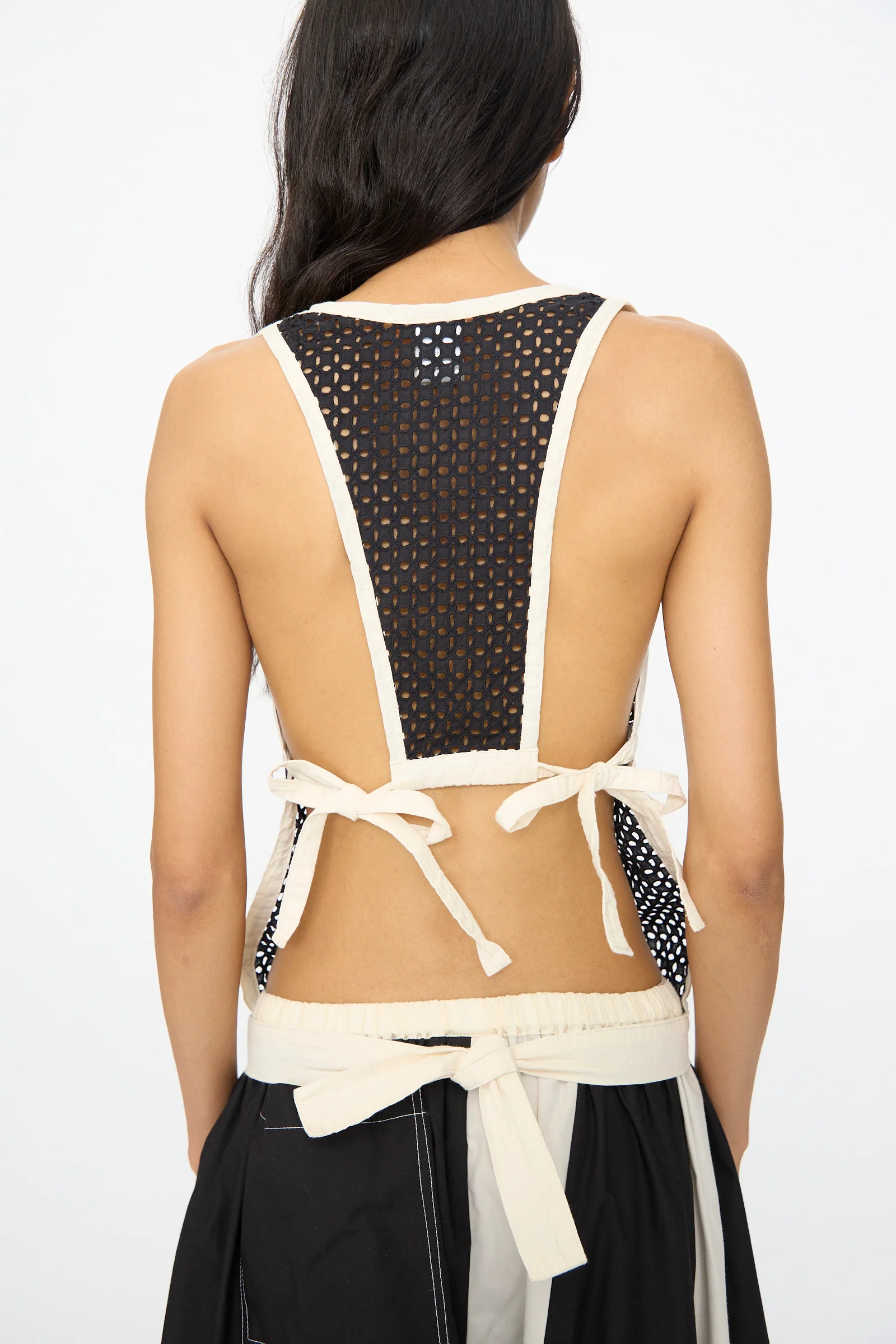 Cotton Eyelet Gaze Tank in Eclipse - Image 6