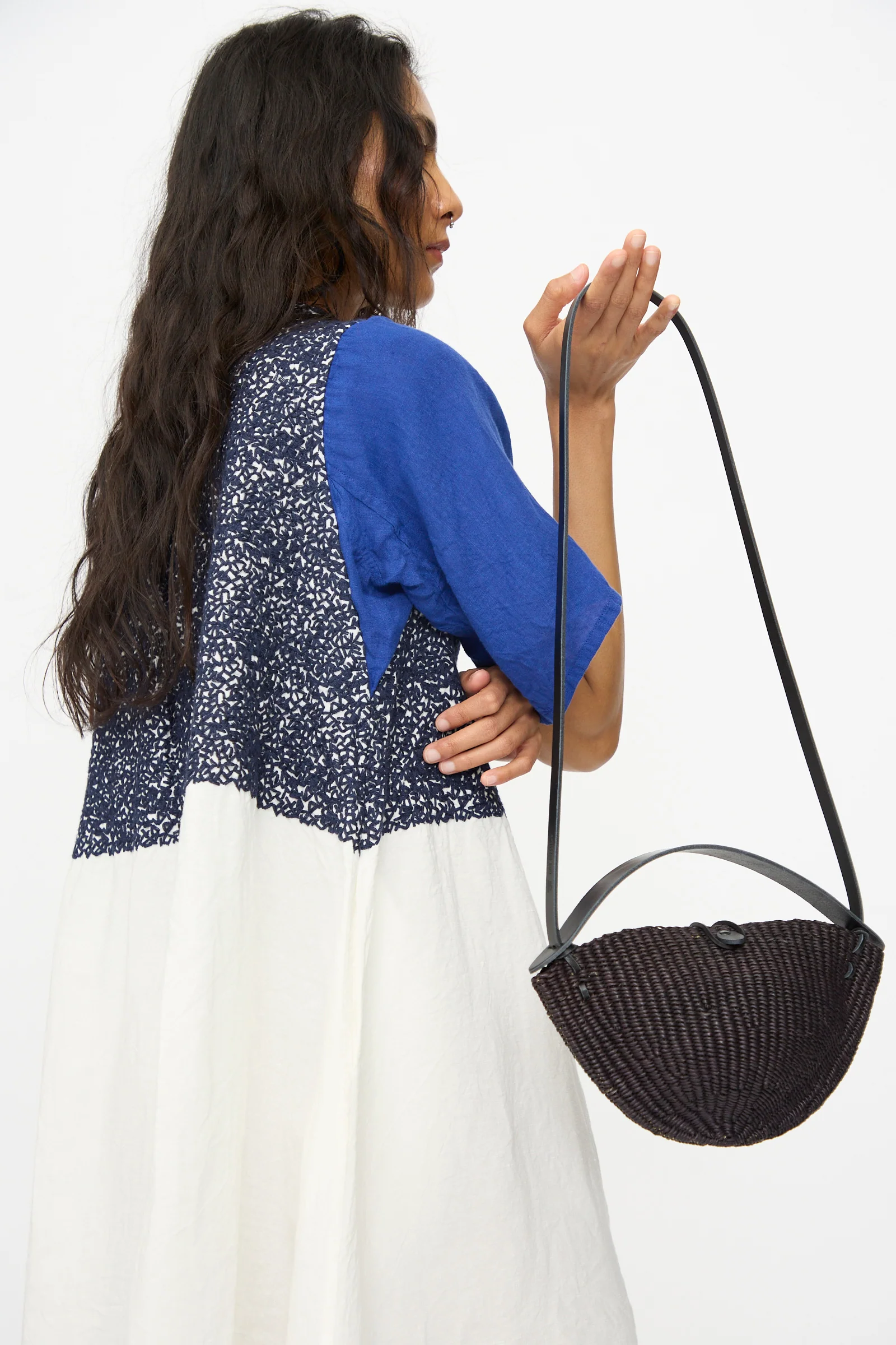 Small Walnut Bag in Black - Image 3