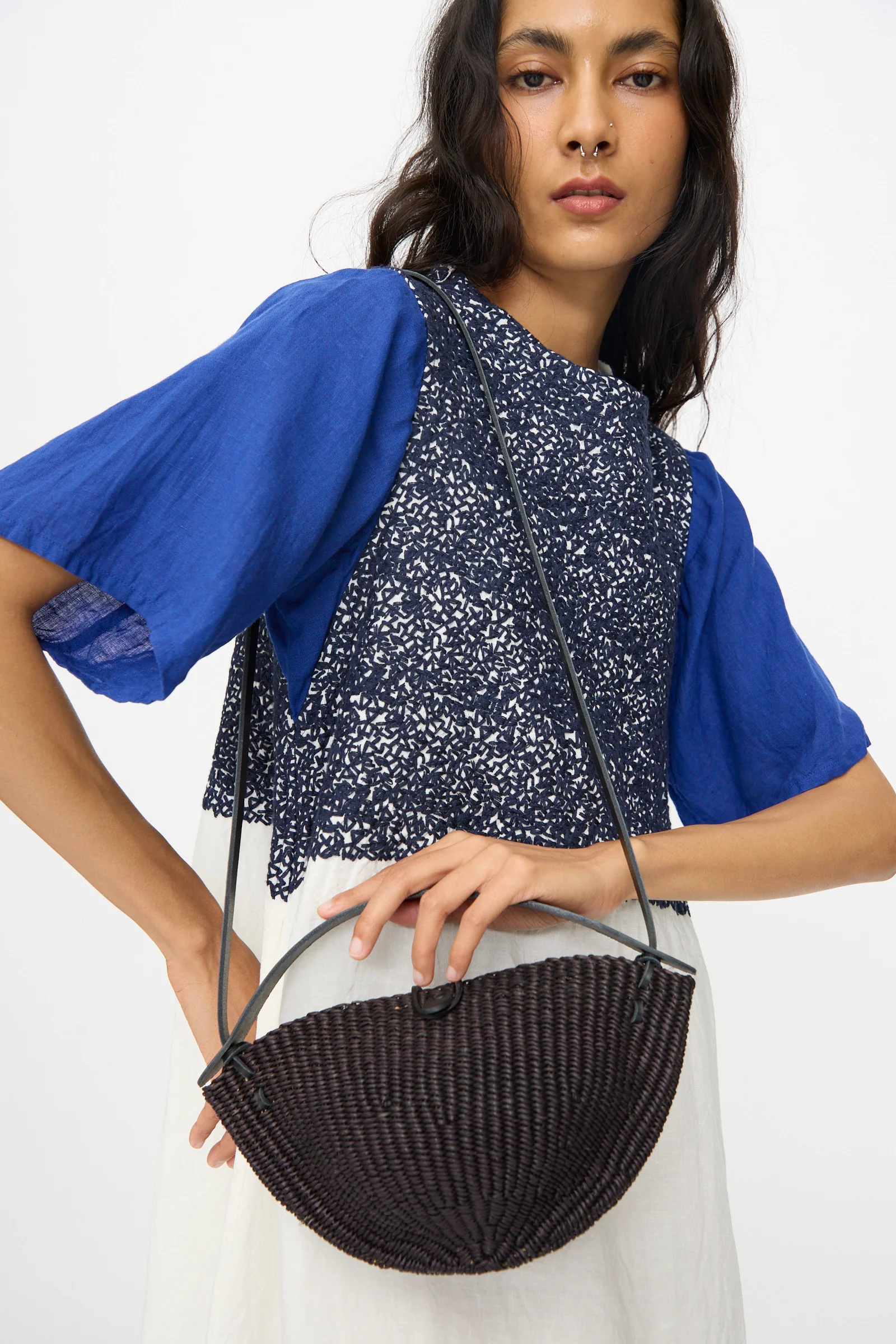 Small Walnut Bag in Black - Image 4