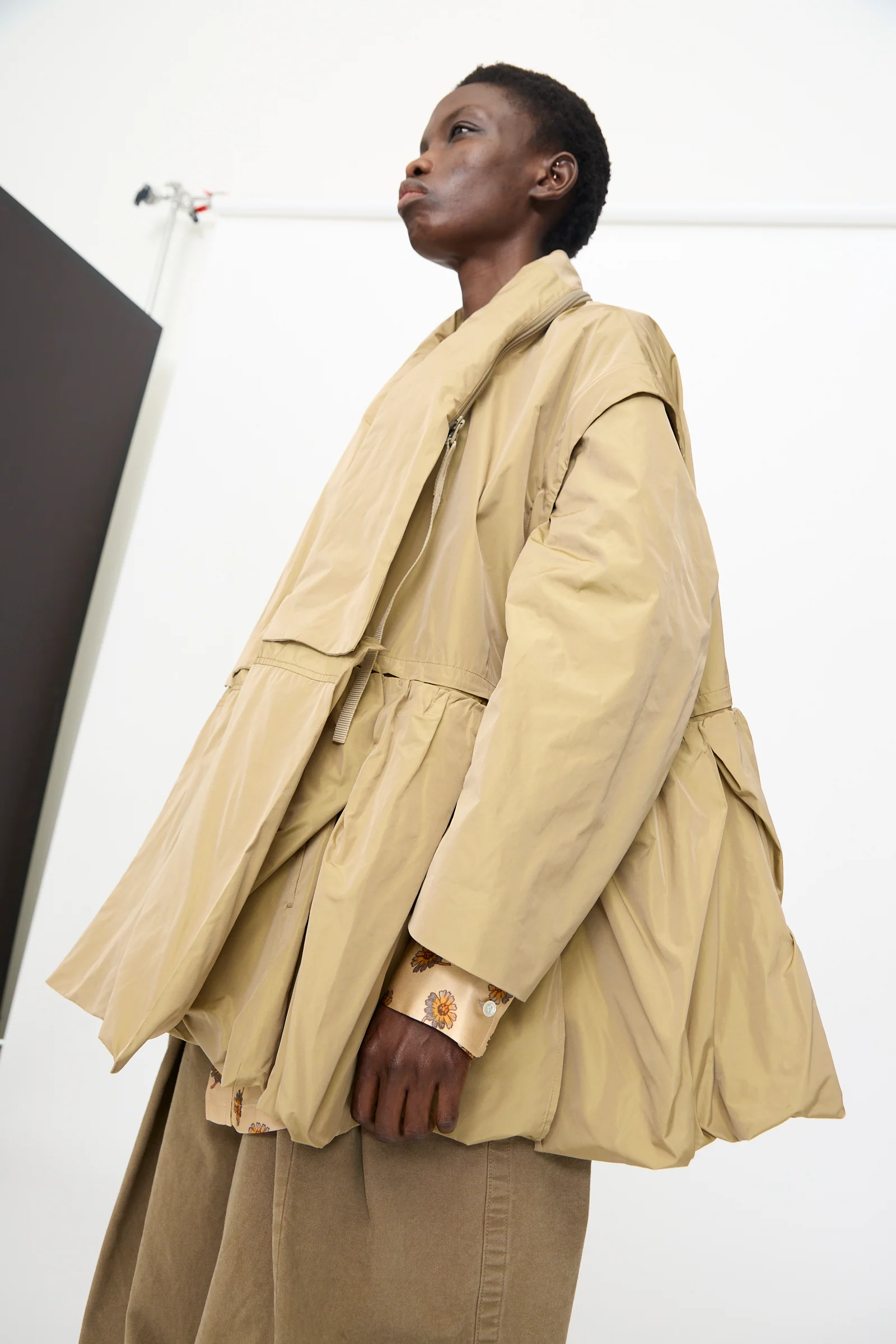 Memory Taffeta Jacket in Beige - Image 4