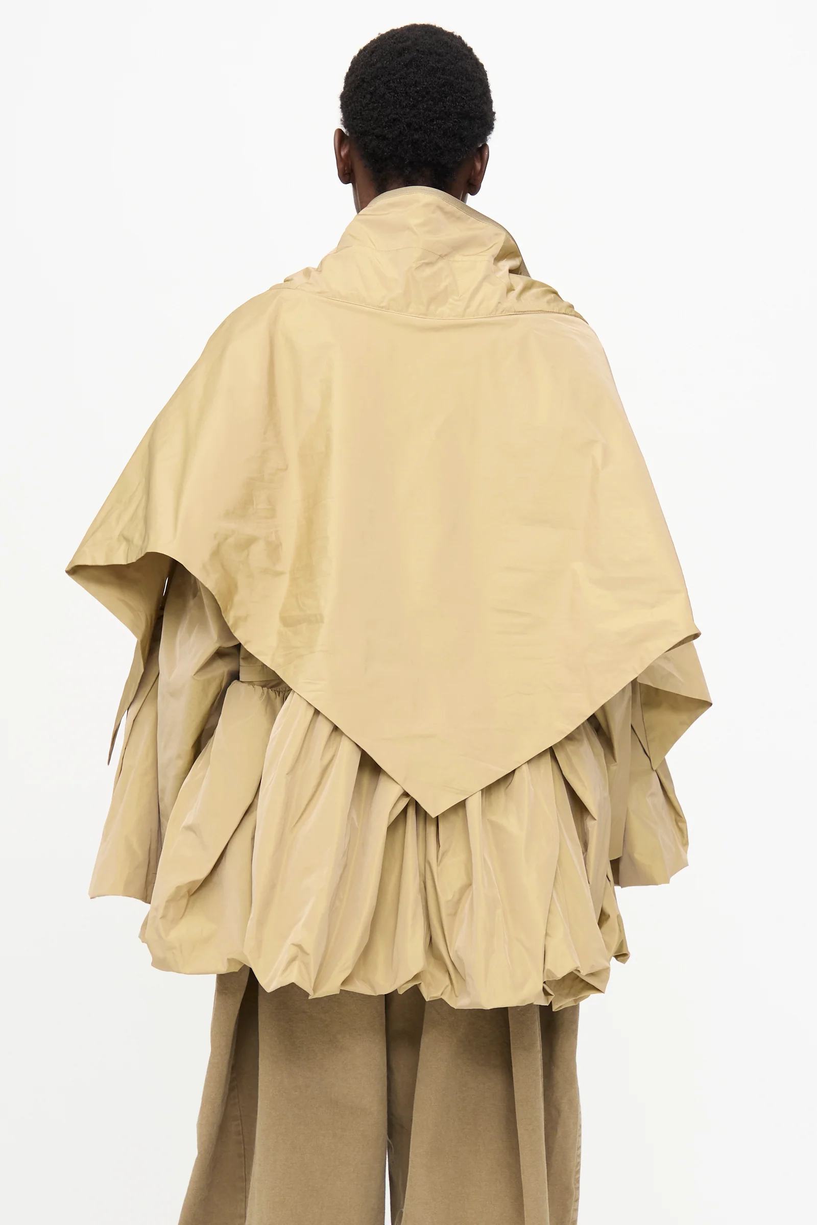 Memory Taffeta Jacket in Beige - Image 5