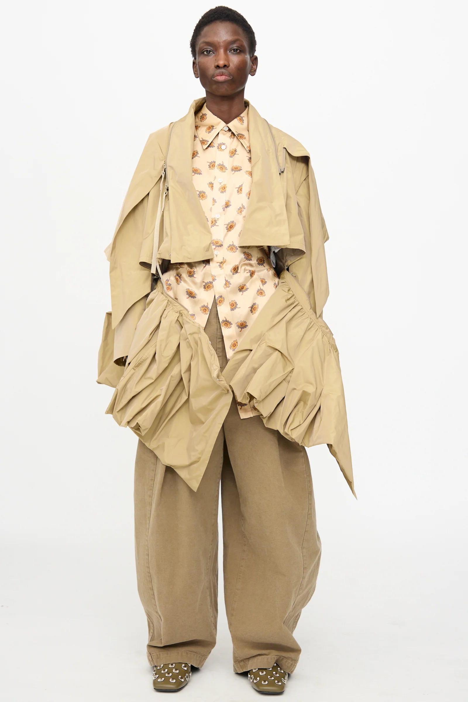 Memory Taffeta Jacket in Beige - Image 6