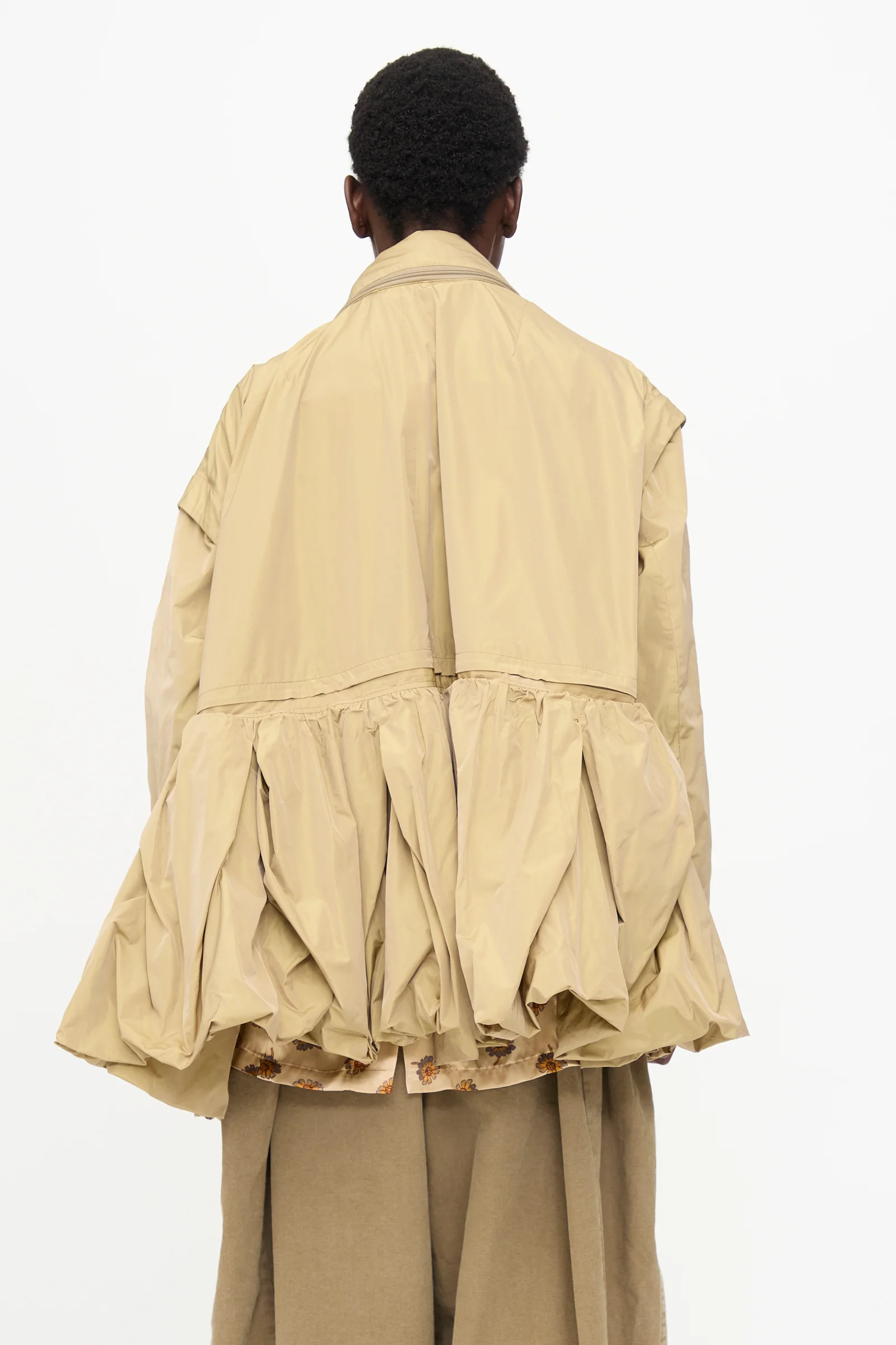 Memory Taffeta Jacket in Beige - Image 9