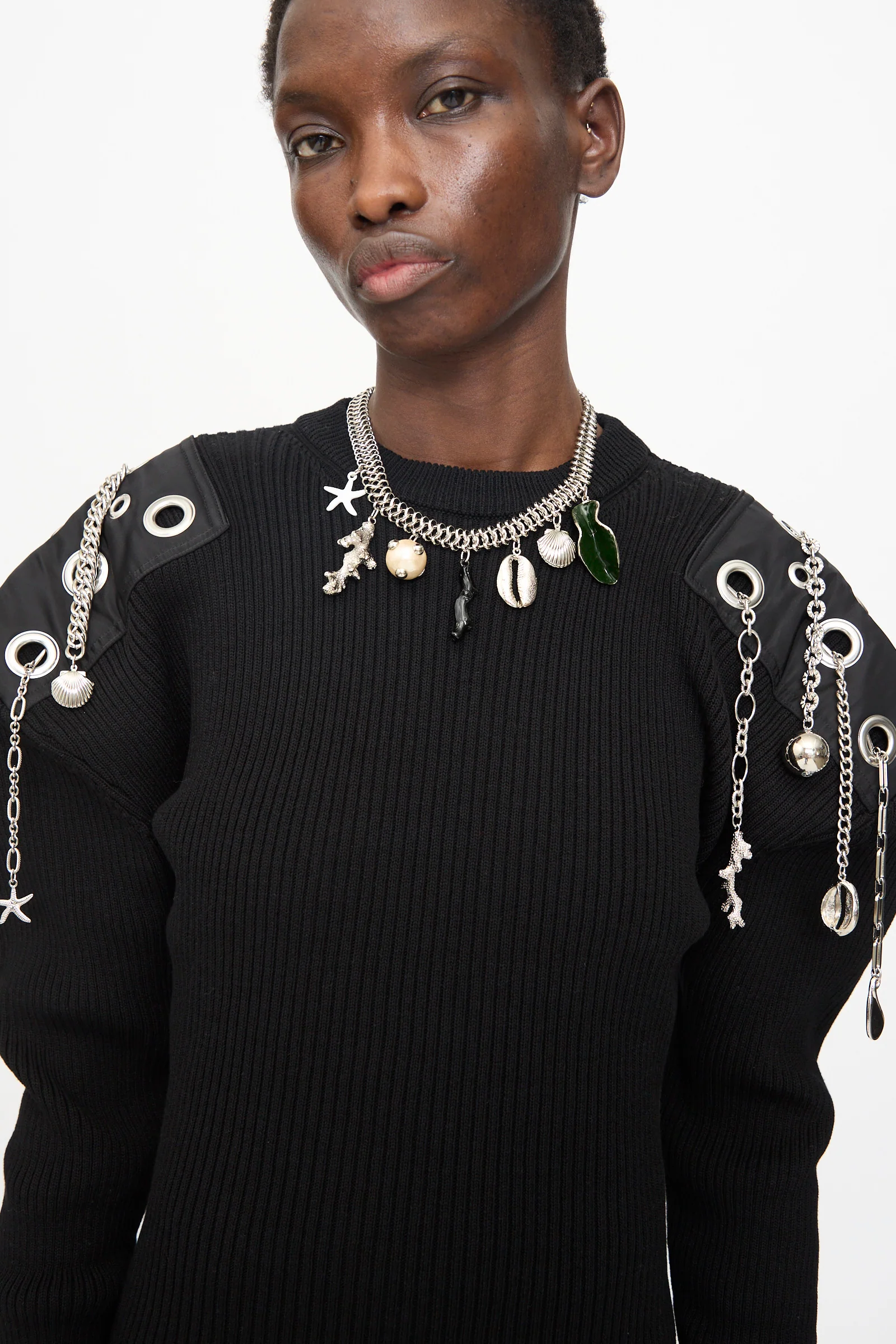 Motif Necklace in Silver - Image 5